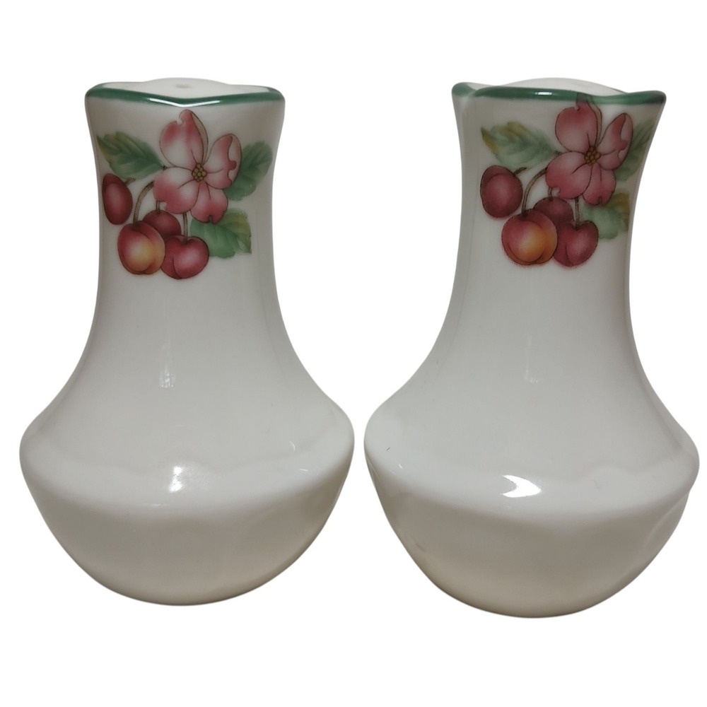 Epoch Noritake Salt and Pepper Shakers Flowers Fruit Market‎ Day Four Inches